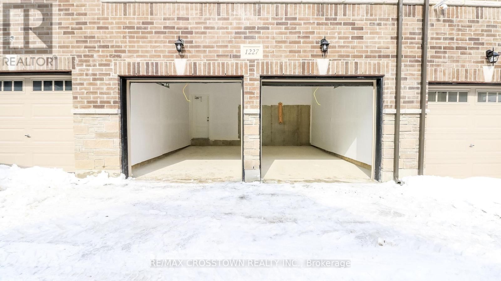 (Unit 6) - 1227 CORM STREET Image 38