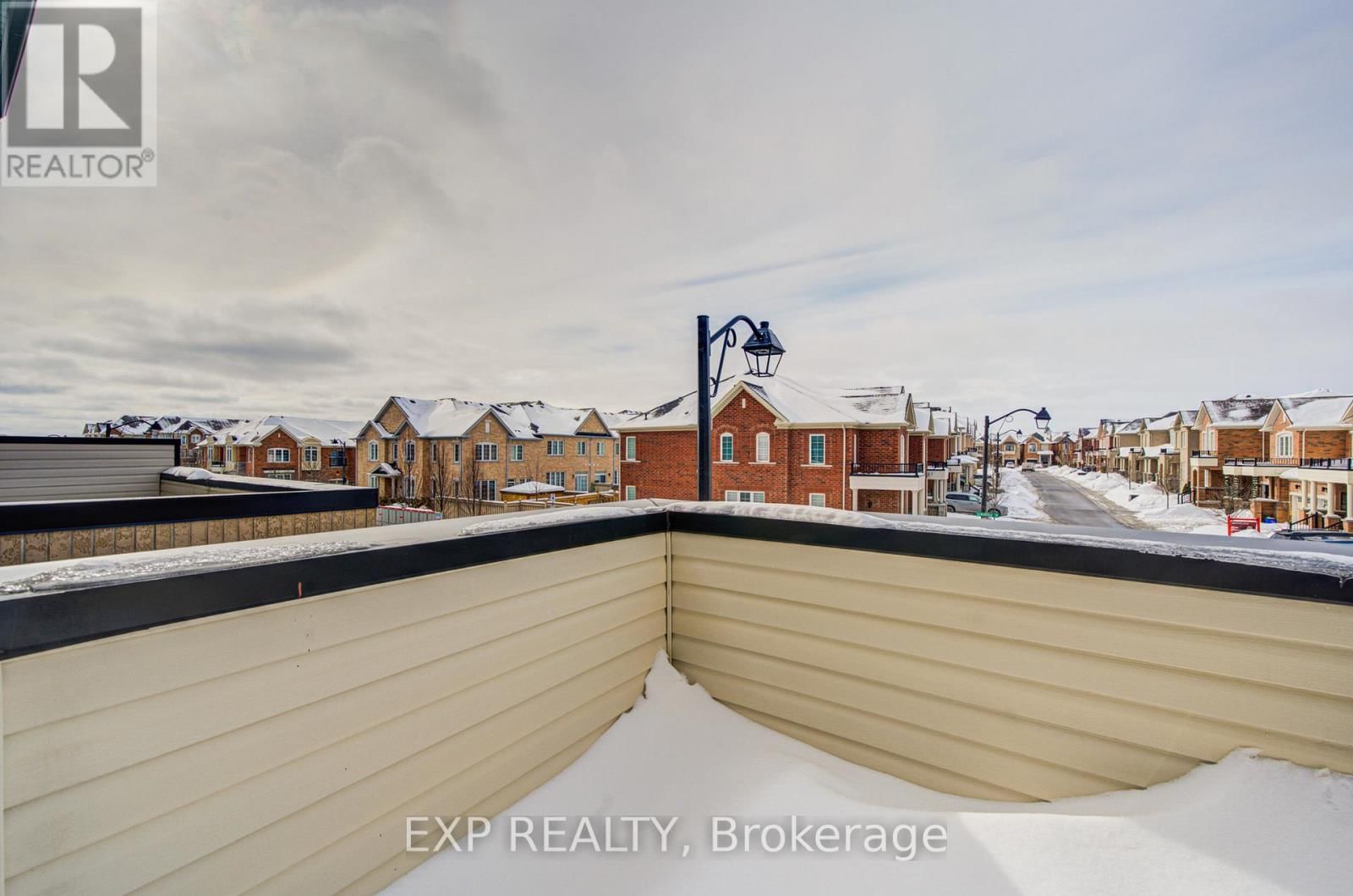 10616 BATHURST STREET Image 22