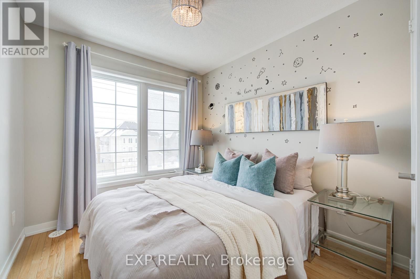 10616 BATHURST STREET Image 25