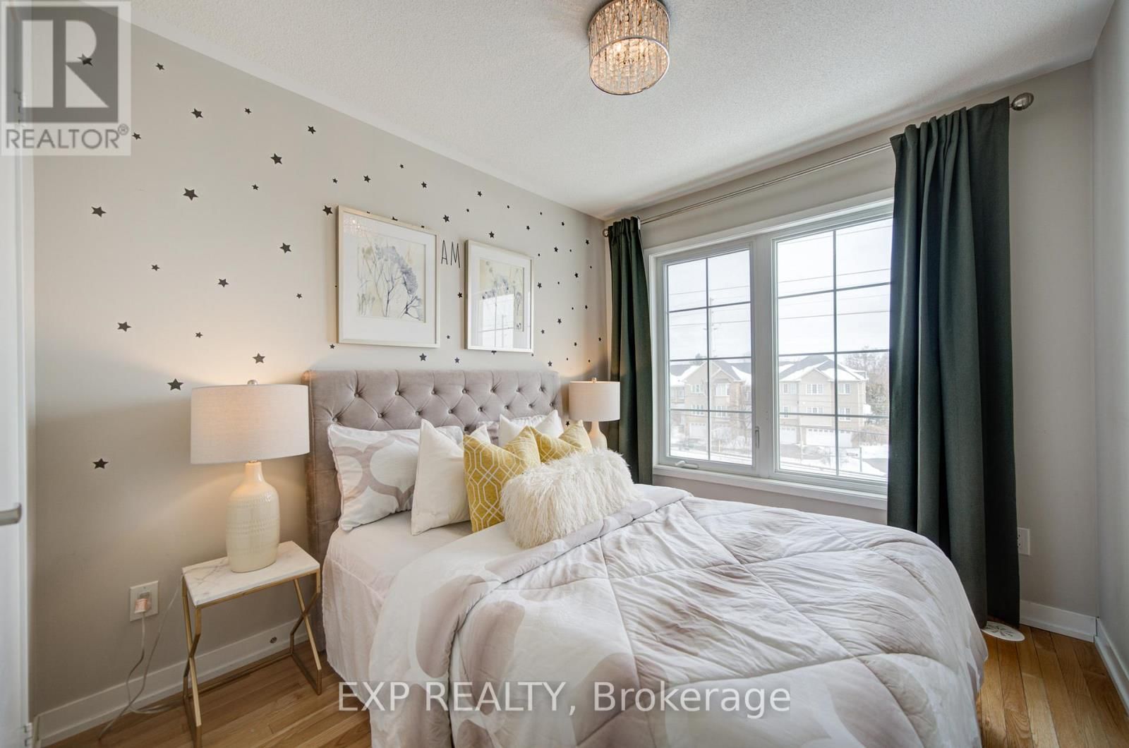 10616 BATHURST STREET Image 27