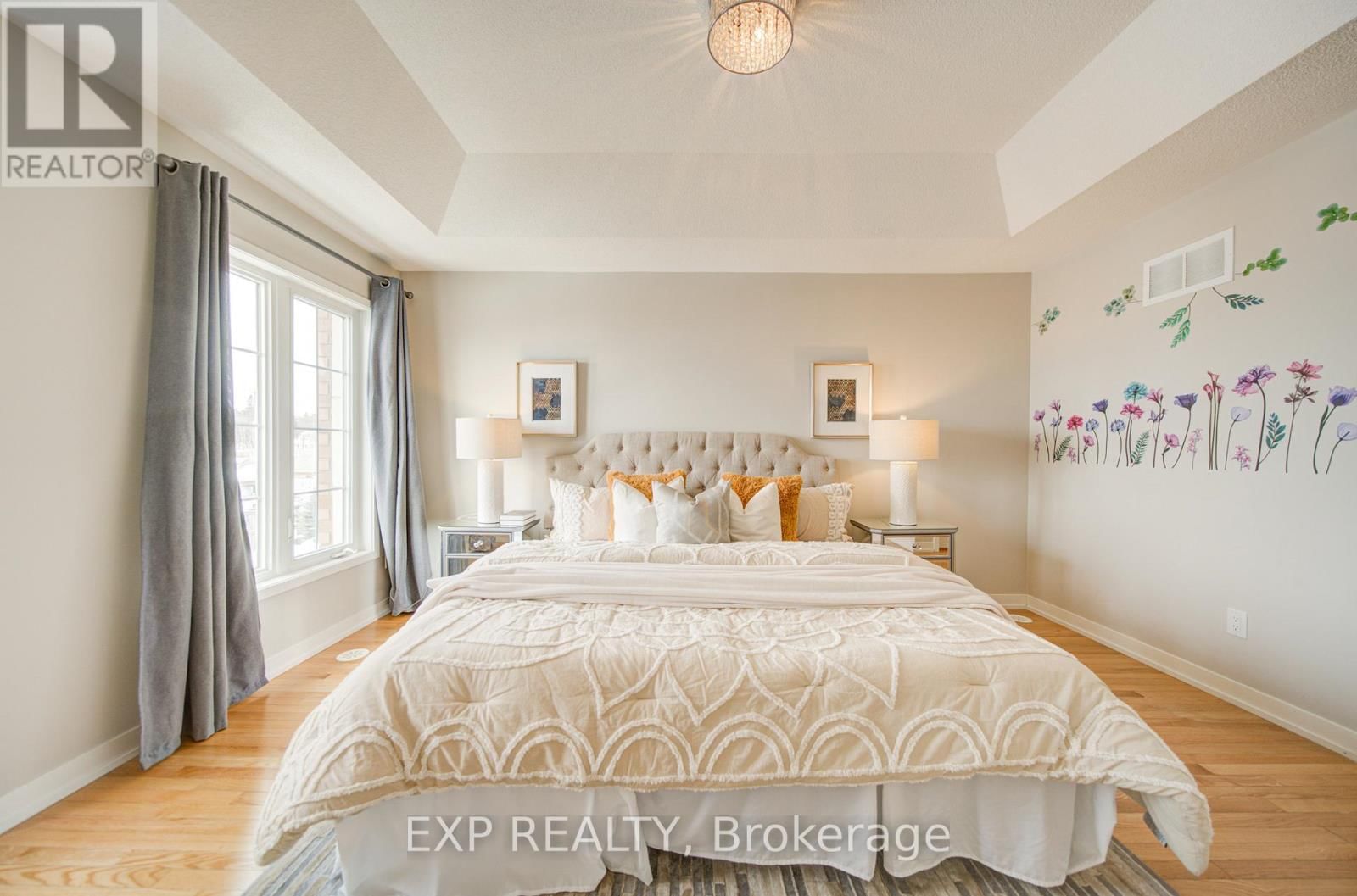 10616 BATHURST STREET Image 31