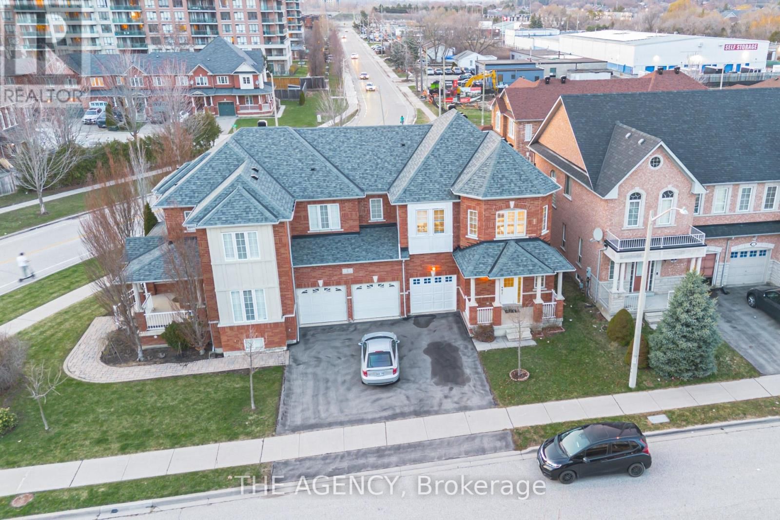 6 LEVELLANDS CRESCENT Image 43