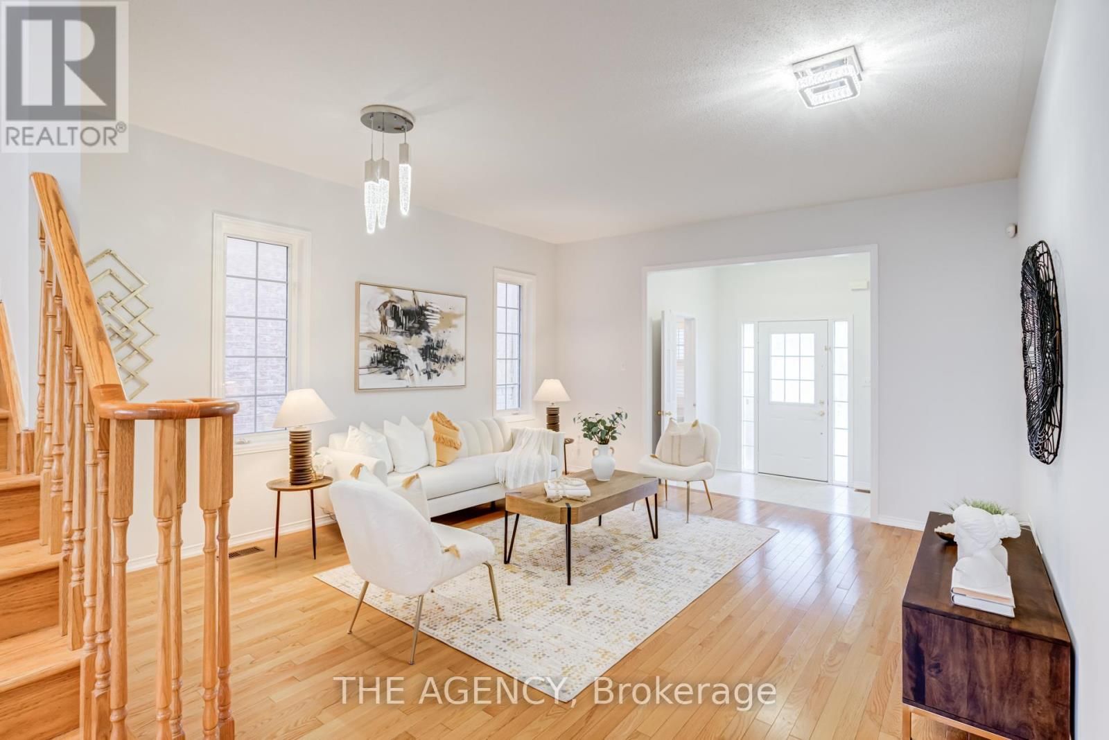 6 LEVELLANDS CRESCENT Image 8