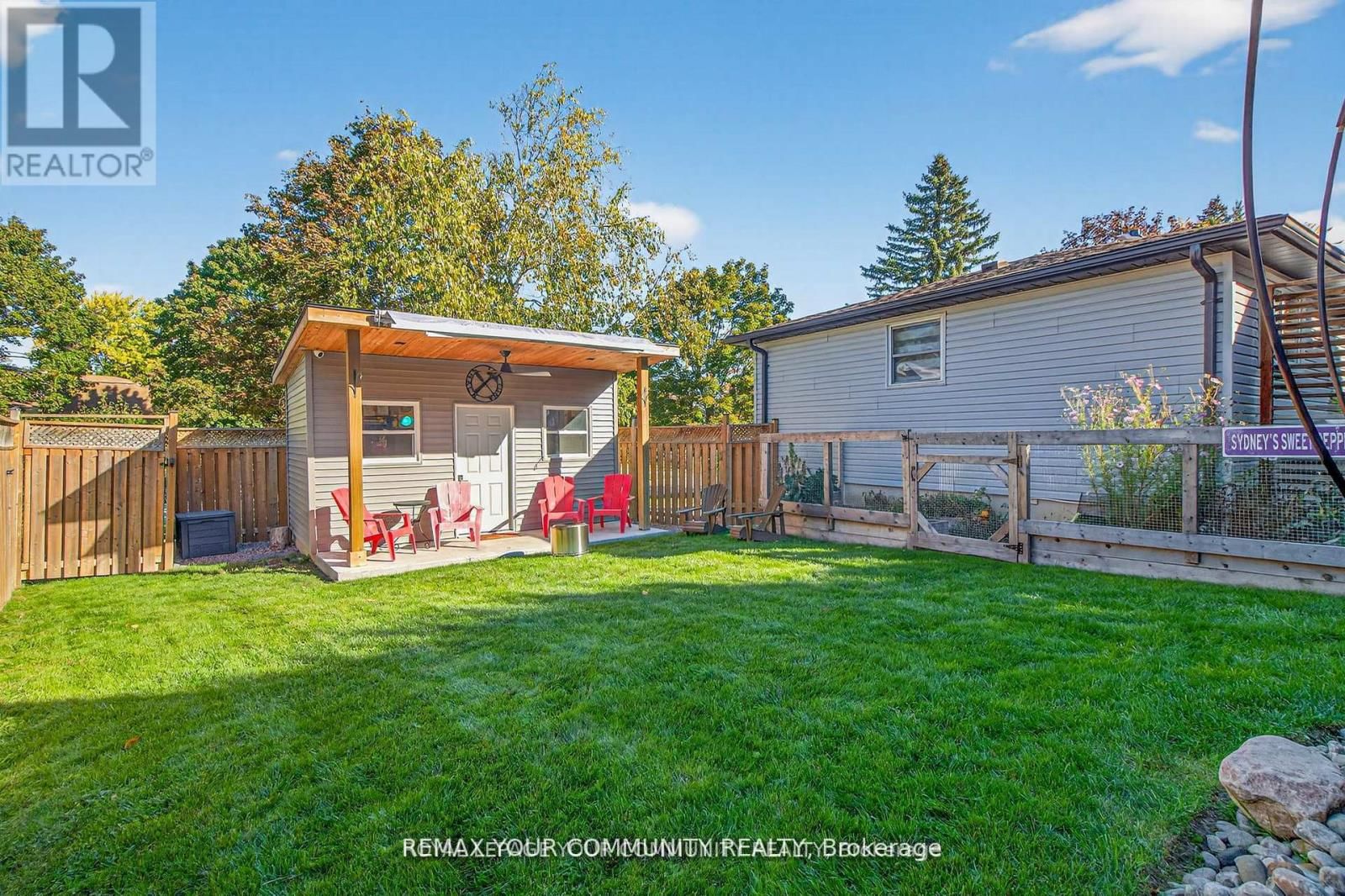 105 ORCHARD HEIGHTS BOULEVARD Image 28