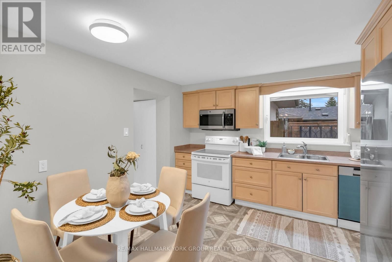 67 DEVINS DRIVE Image 15