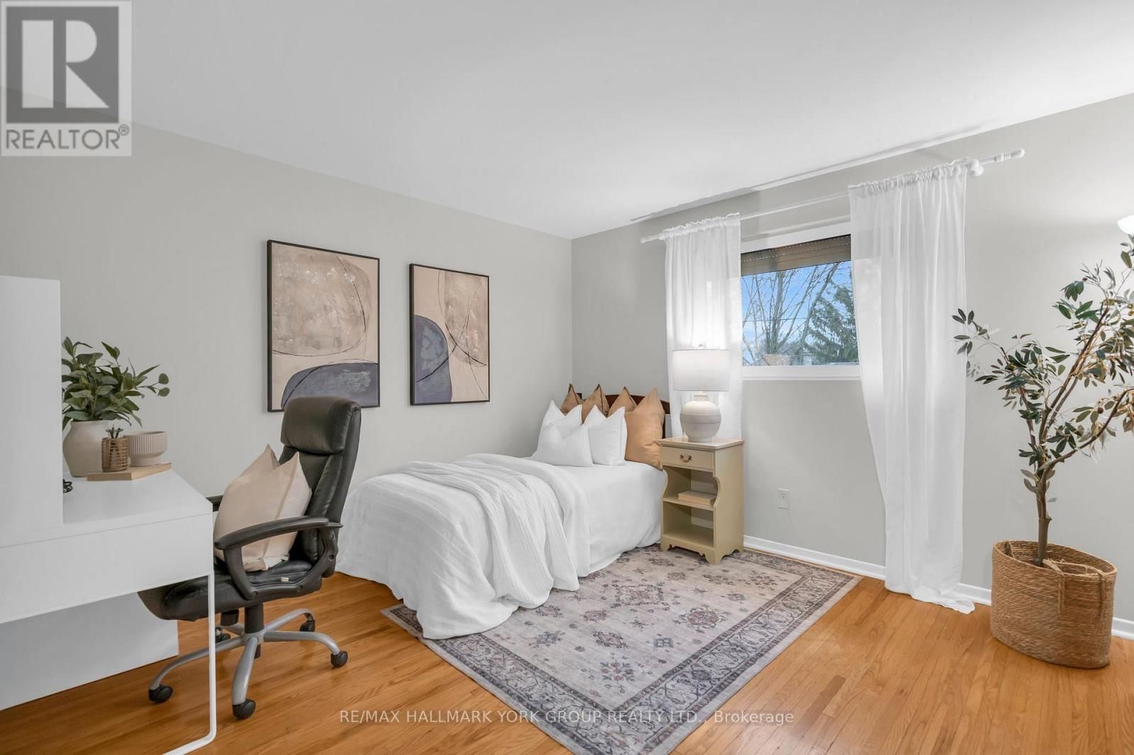 67 DEVINS DRIVE Image 24