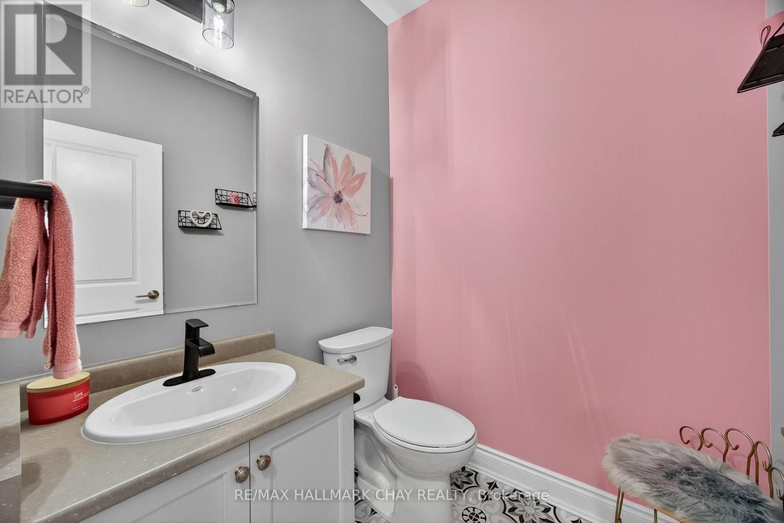 63 SUMMERHILL DRIVE Image 18