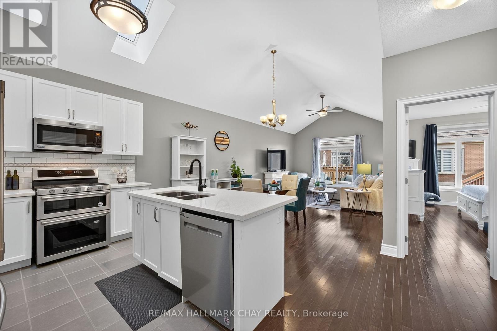 63 SUMMERHILL DRIVE Image 3