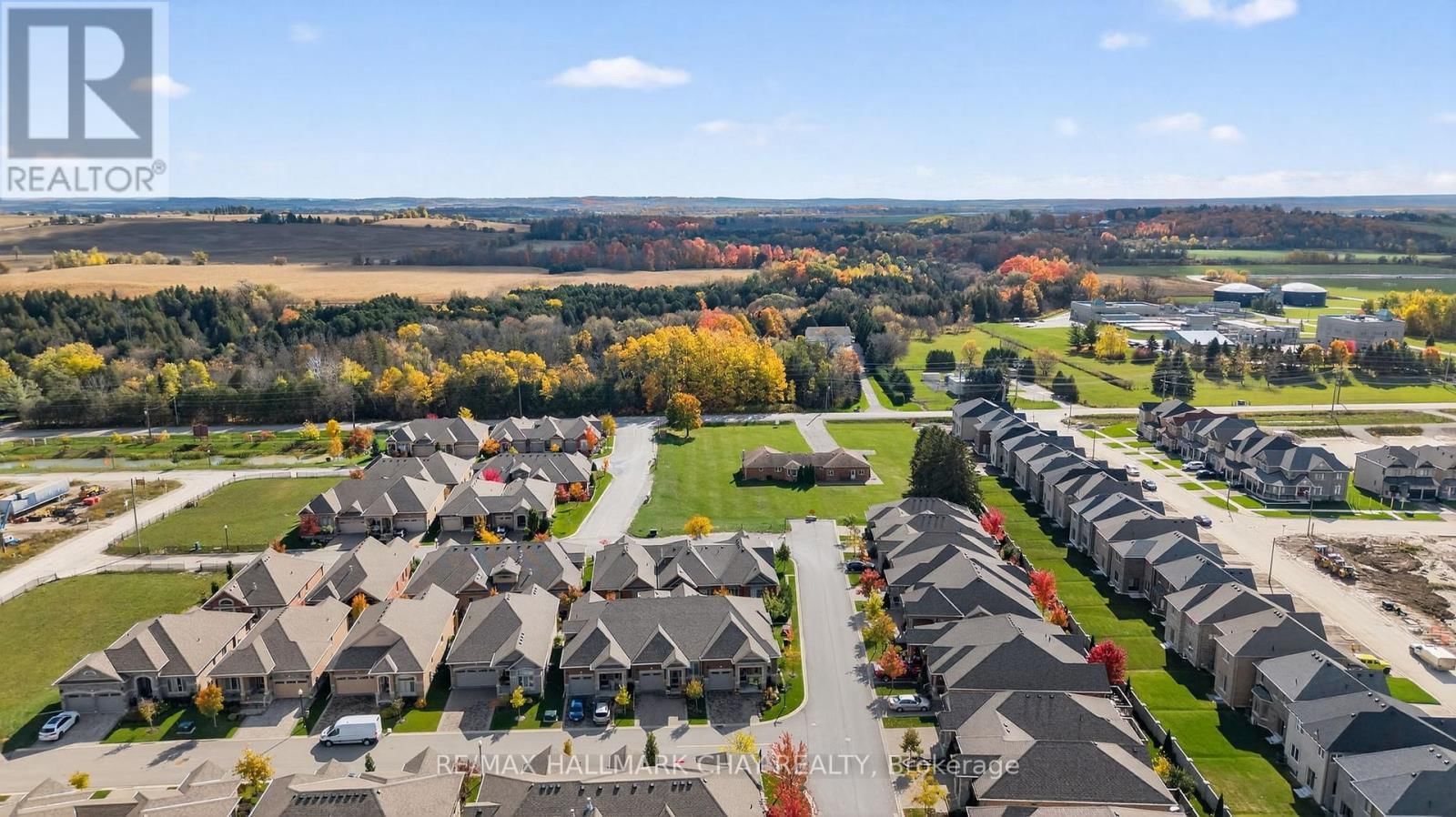 63 SUMMERHILL DRIVE Image 34