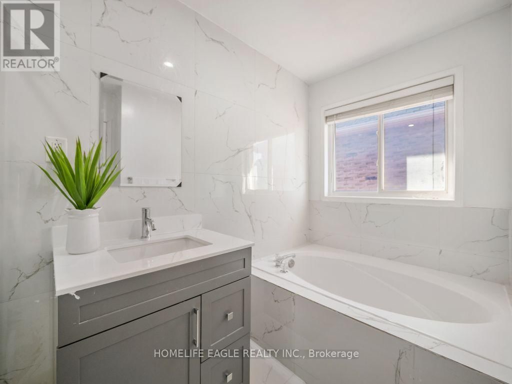 1923 ROMINA COURT Image 15