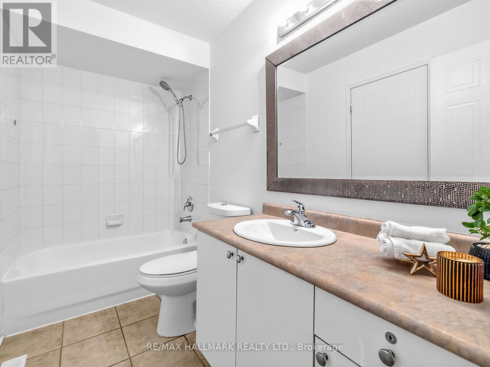 2B - 51 NORTHERN HEIGHTS DRIVE Image 22