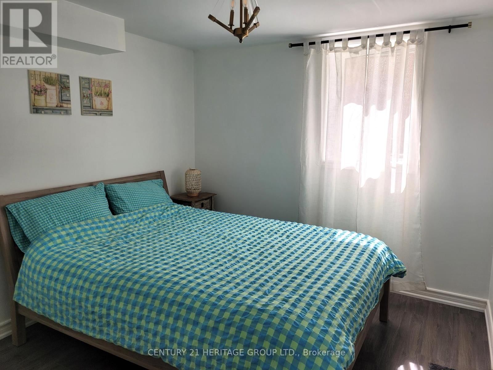 88 TULIP STREET Image 11