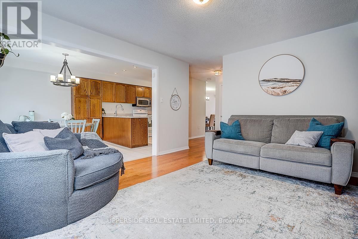 274 FLAGSTONE WAY Image 10