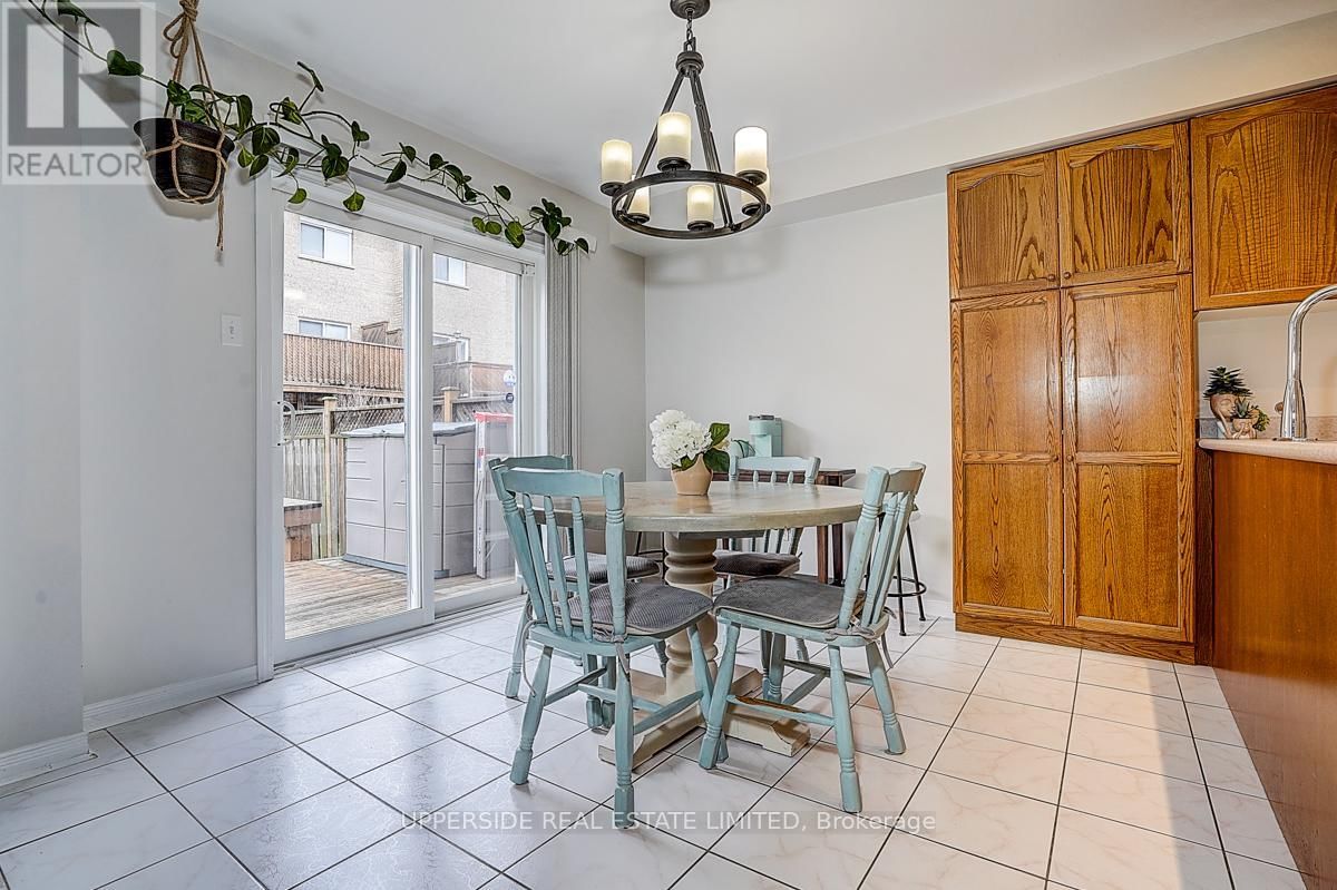 274 FLAGSTONE WAY Image 11