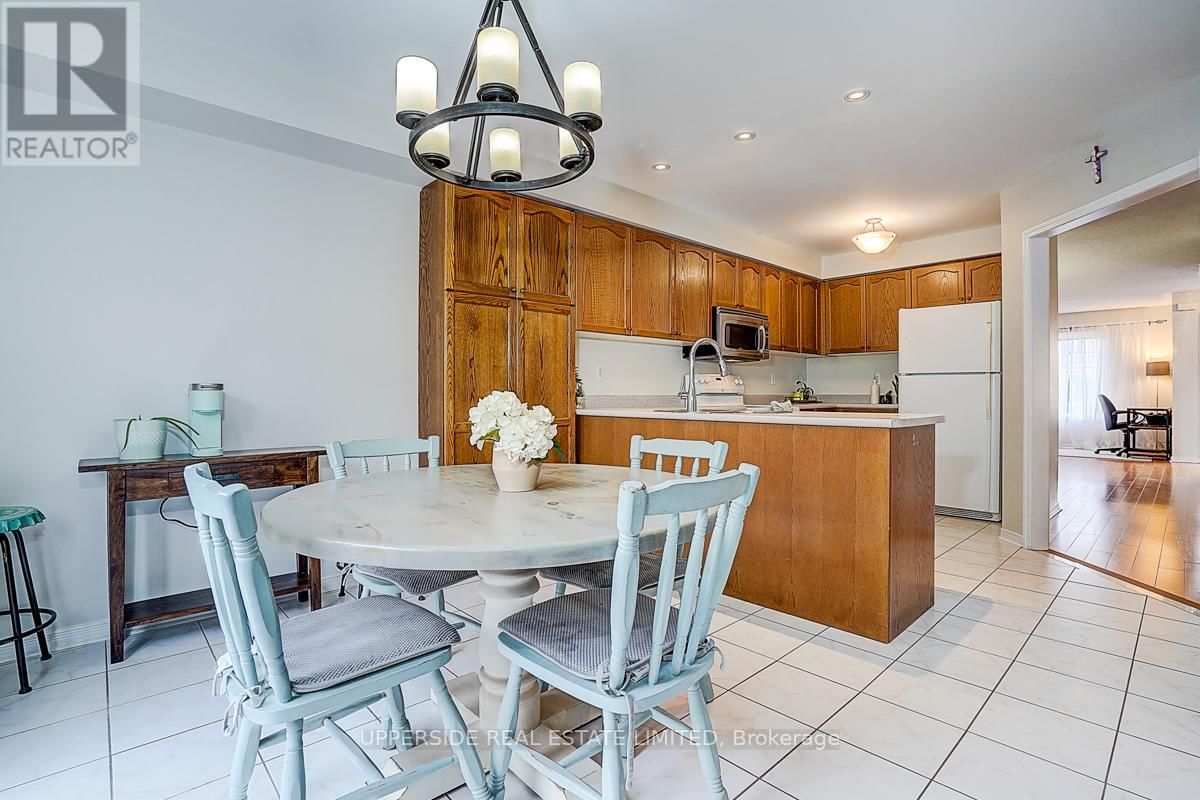 274 FLAGSTONE WAY Image 12