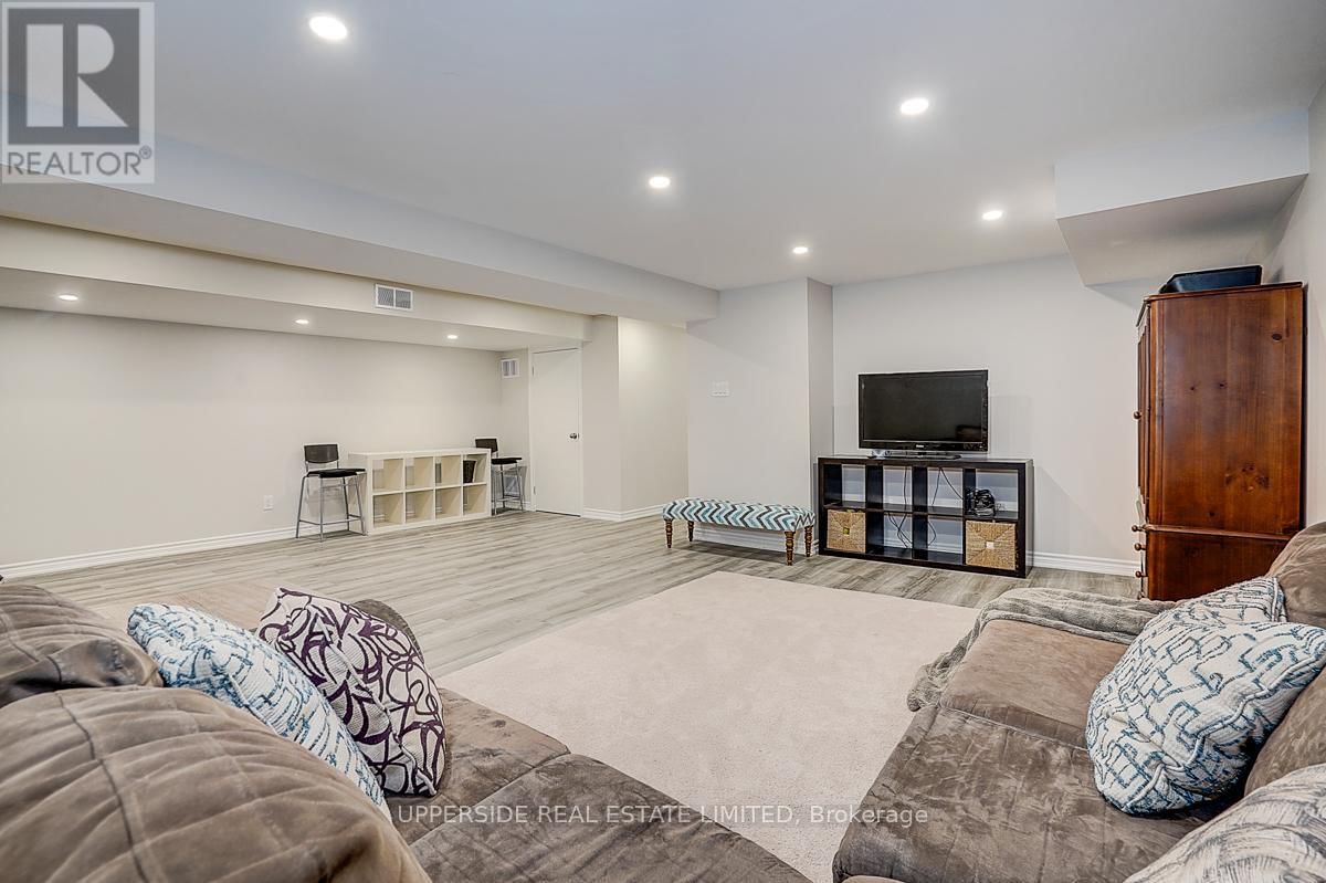 274 FLAGSTONE WAY Image 33