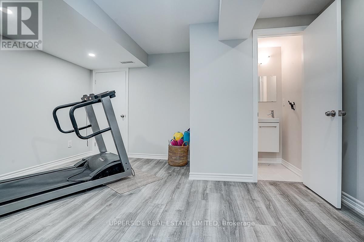 274 FLAGSTONE WAY Image 34