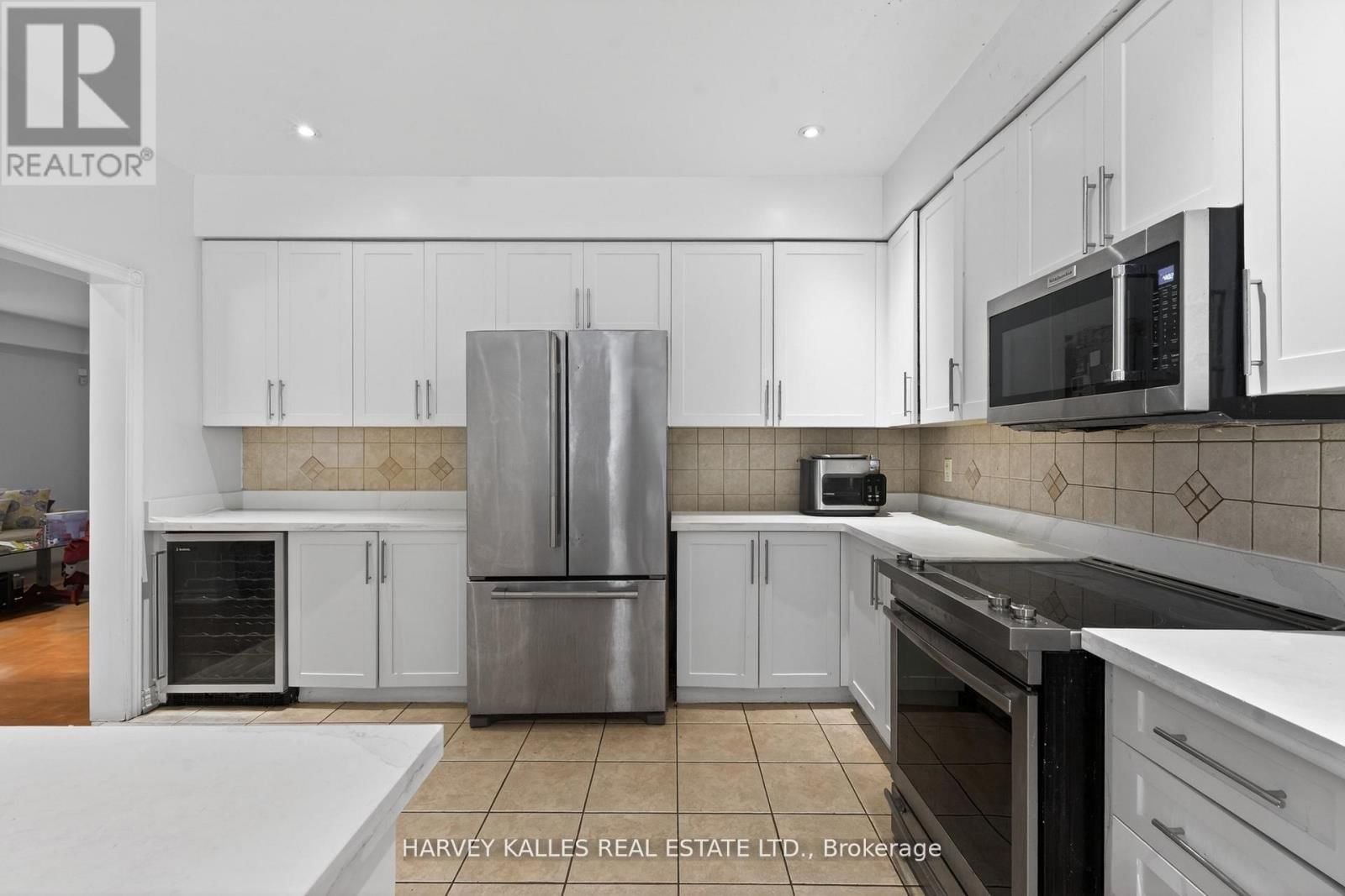 60 WOLFSON CRESCENT Image 18