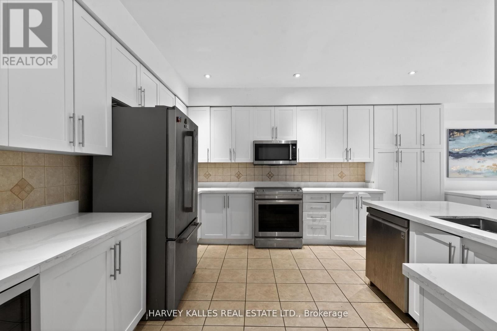 60 WOLFSON CRESCENT Image 19