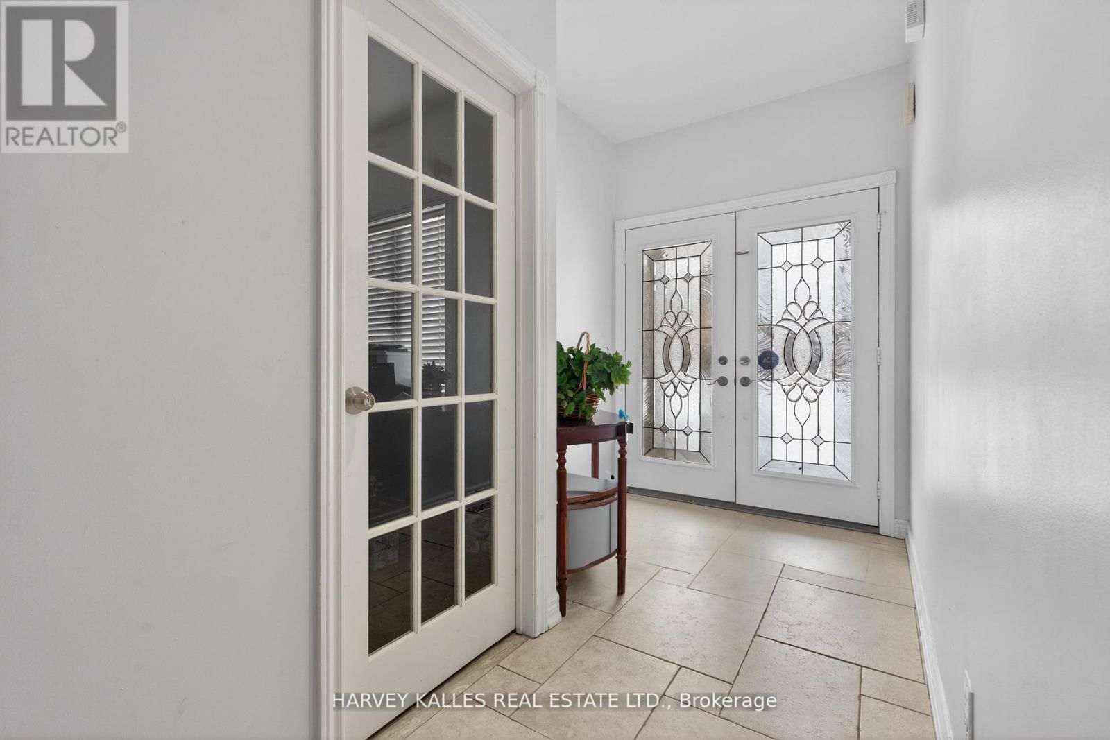 60 WOLFSON CRESCENT Image 2