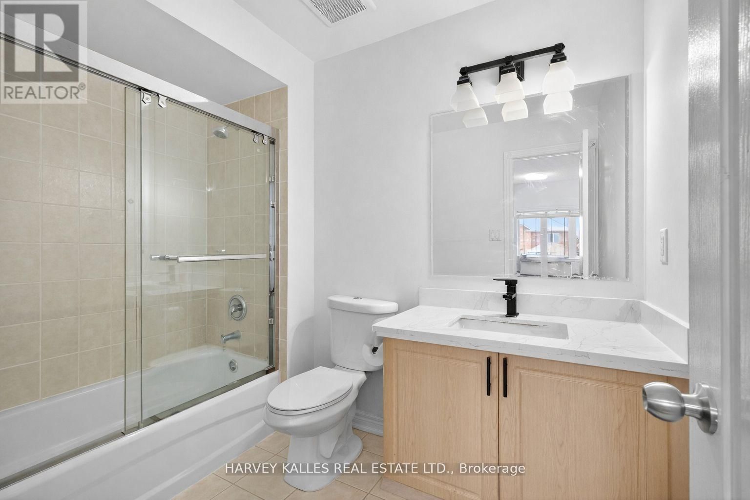 60 WOLFSON CRESCENT Image 22