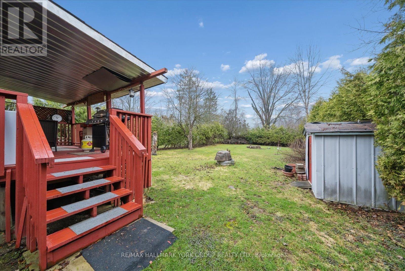 836 CRESCENT BEACH ROAD Image 27