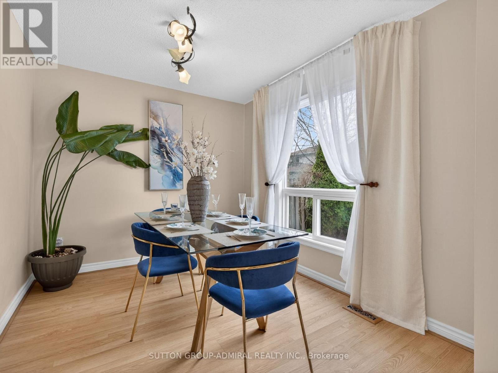 116 PATRICE CRESCENT Image 16