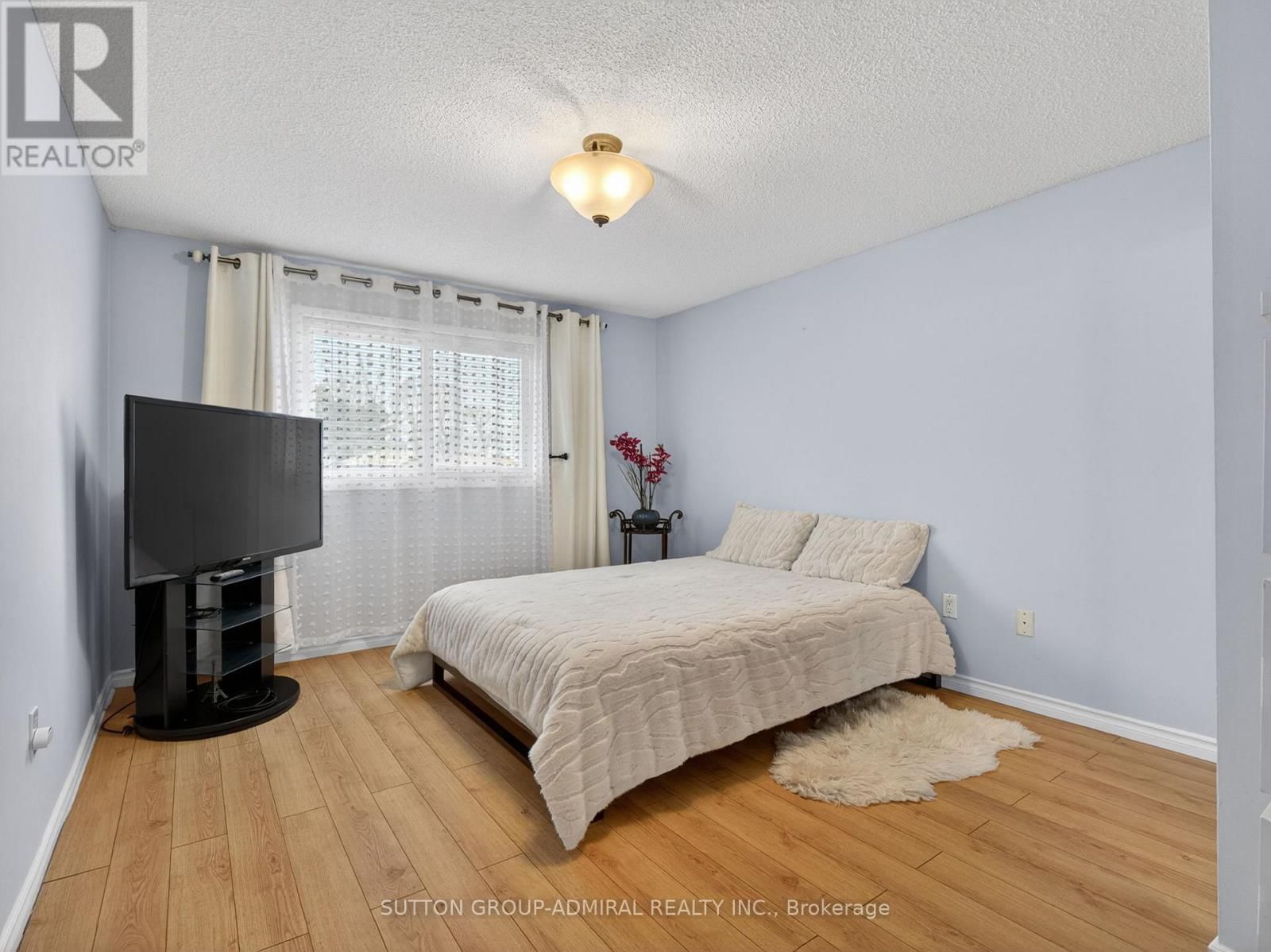 116 PATRICE CRESCENT Image 31