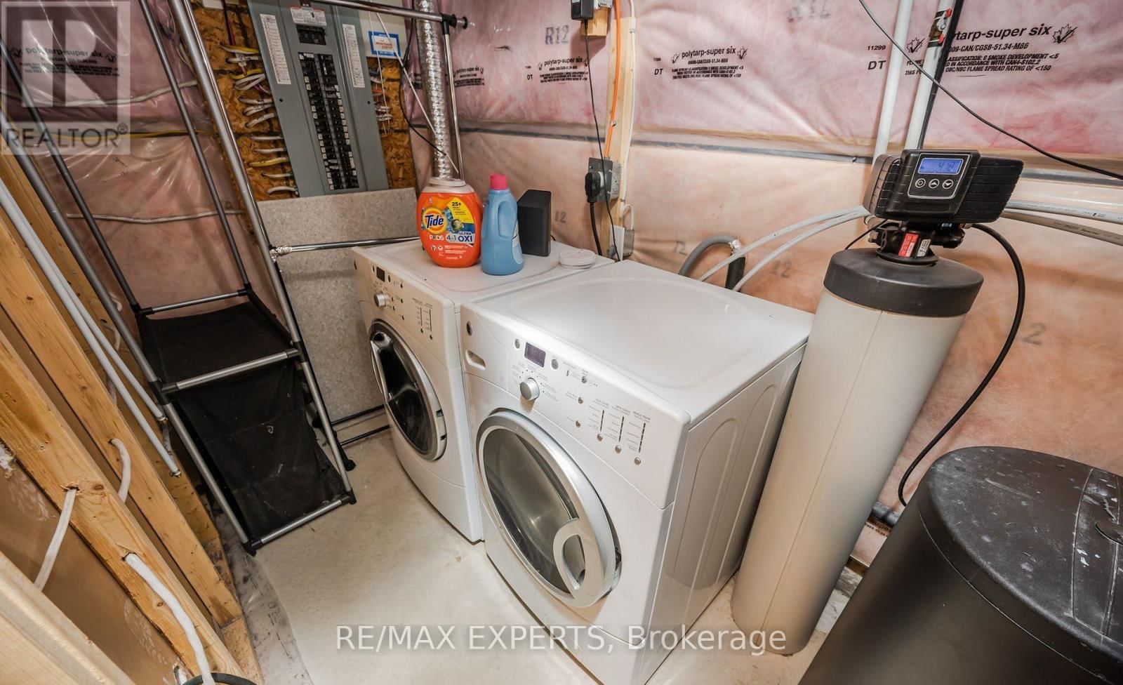 27 MOONEY TRAIL Image 11