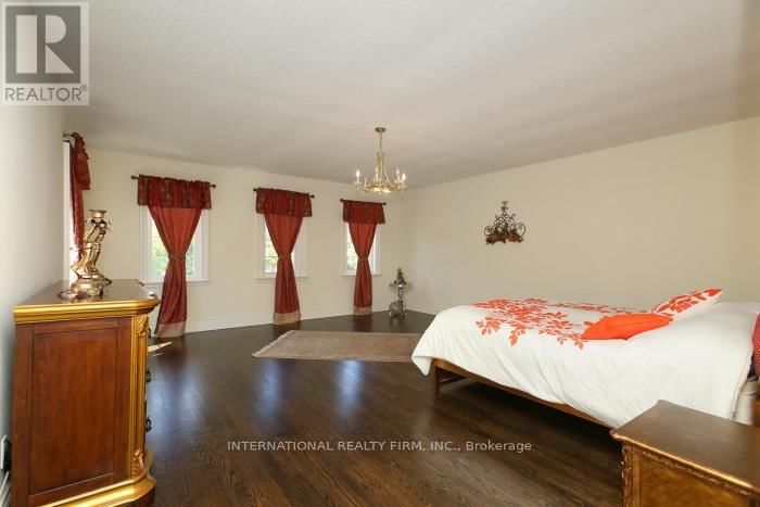 7 ELDERWOOD DRIVE Image 12