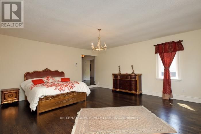 7 ELDERWOOD DRIVE Image 13