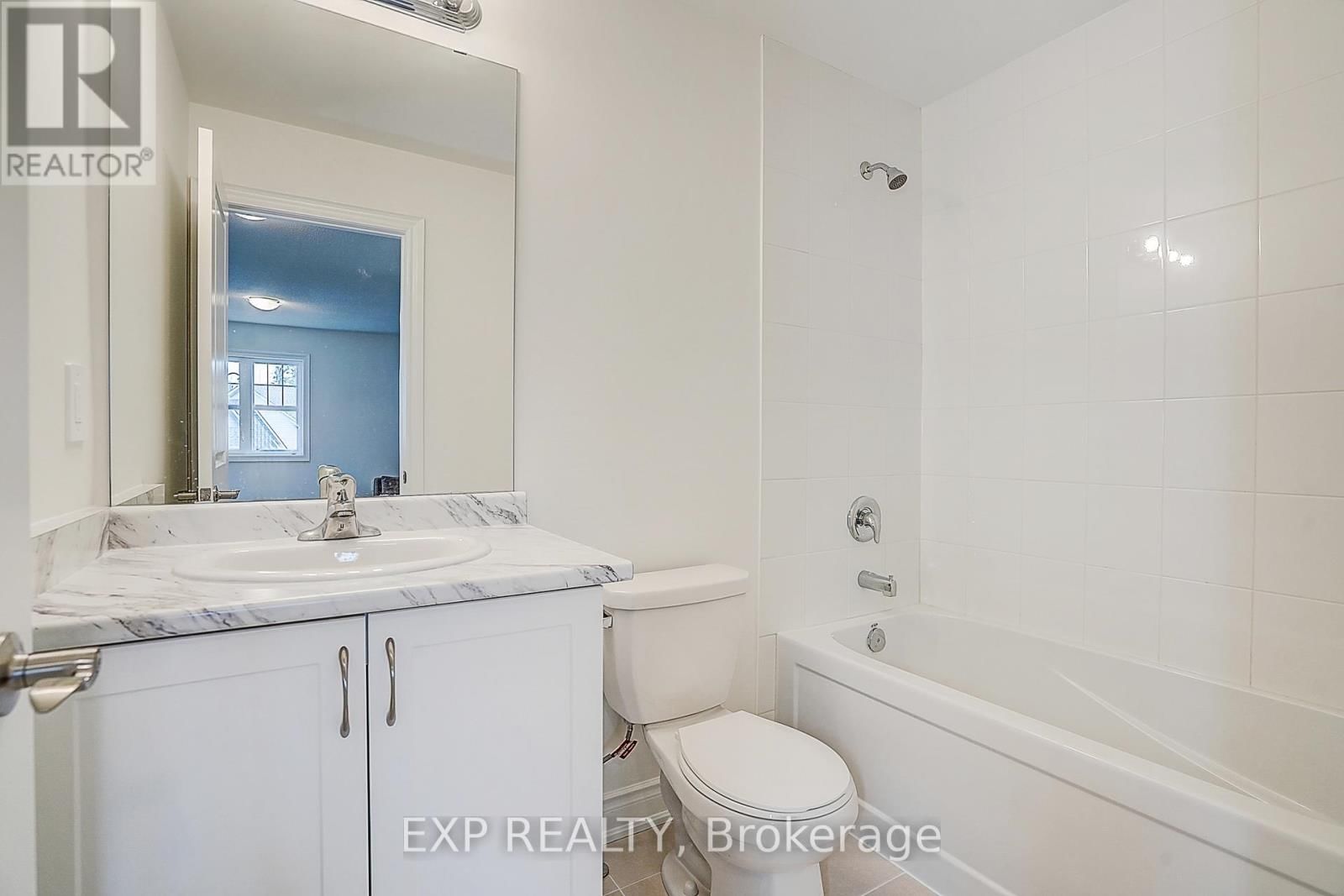 4 PALMIRA DRIVE Image 21