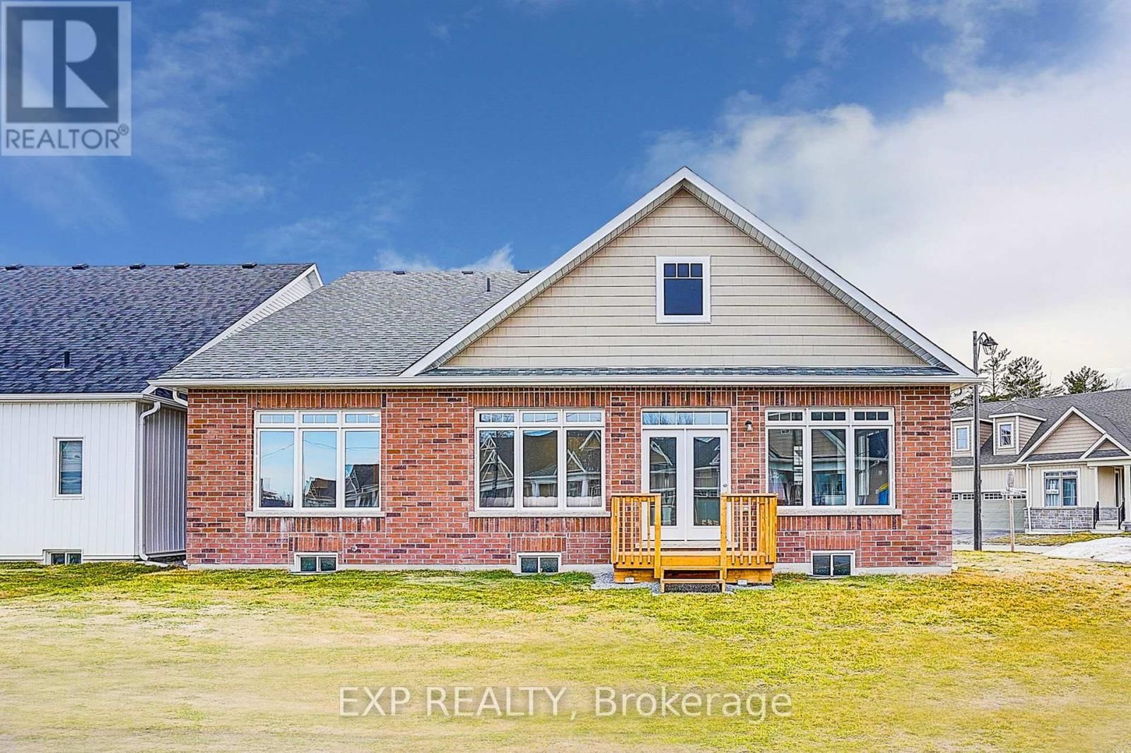 4 PALMIRA DRIVE Image 24