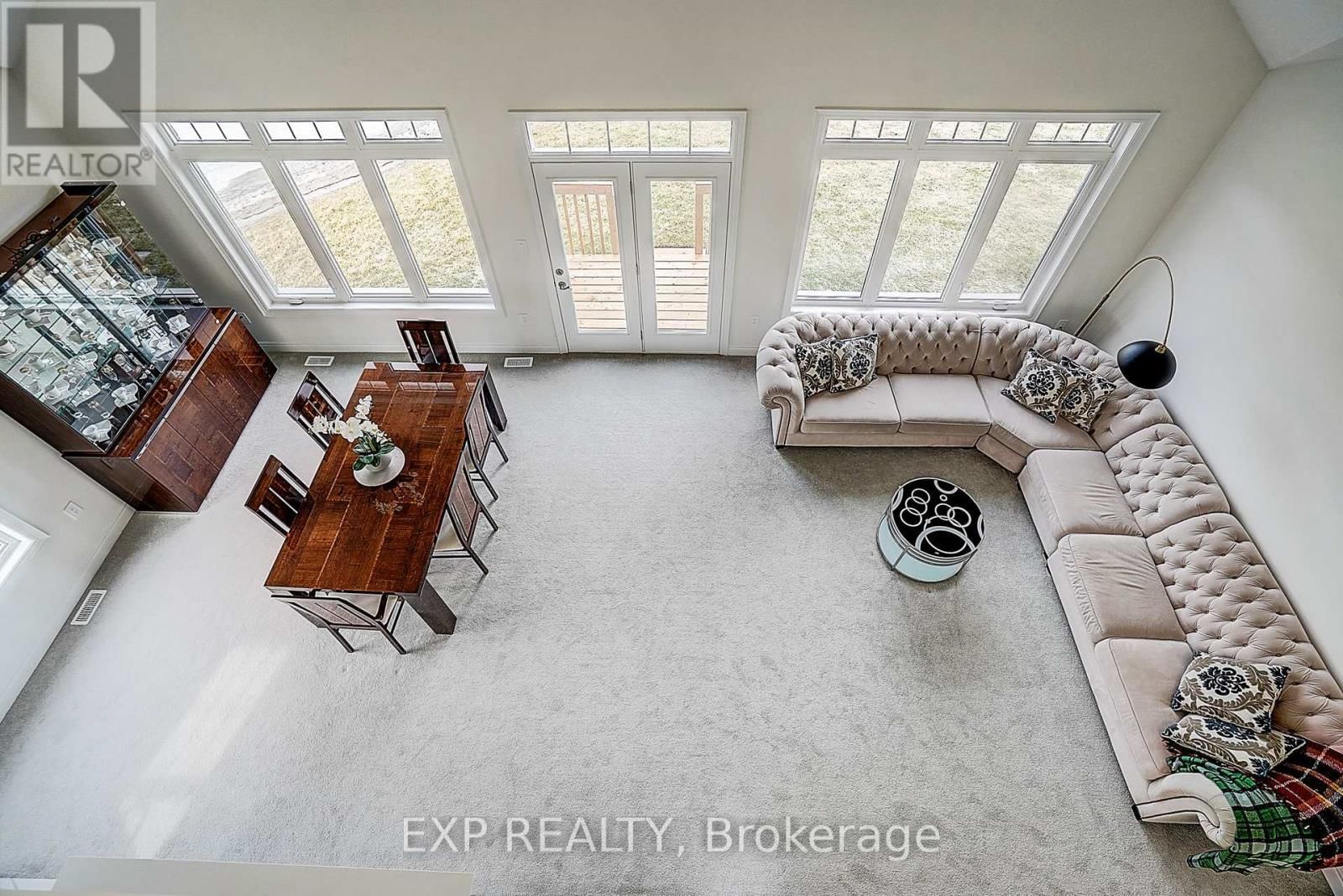 4 PALMIRA DRIVE Image 4