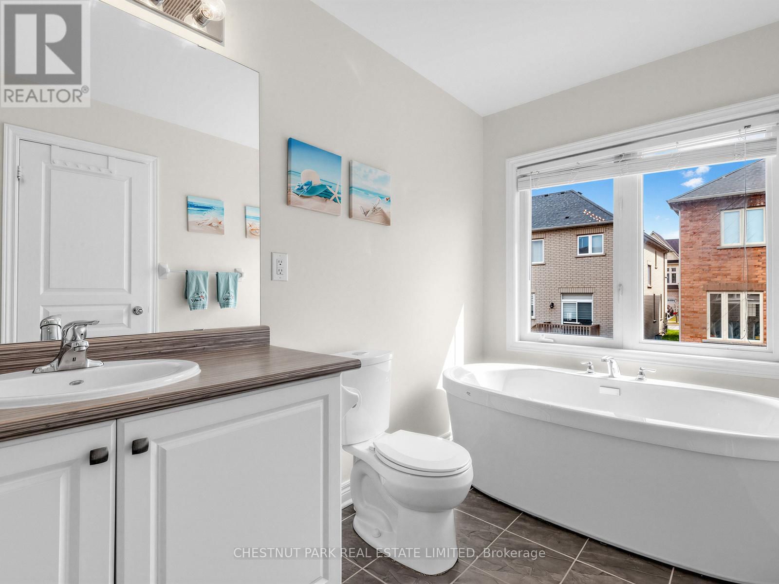 11 CONSTABLE STREET Image 18