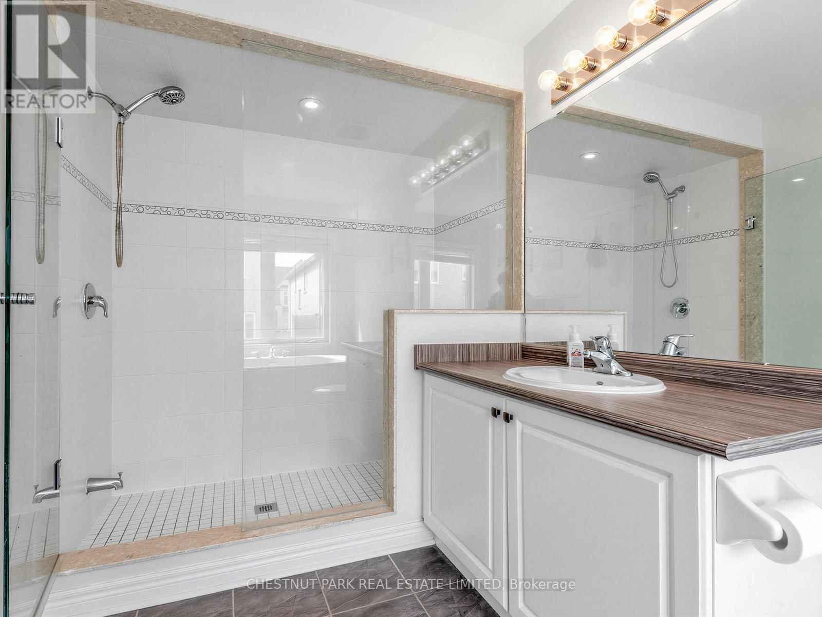 11 CONSTABLE STREET Image 19