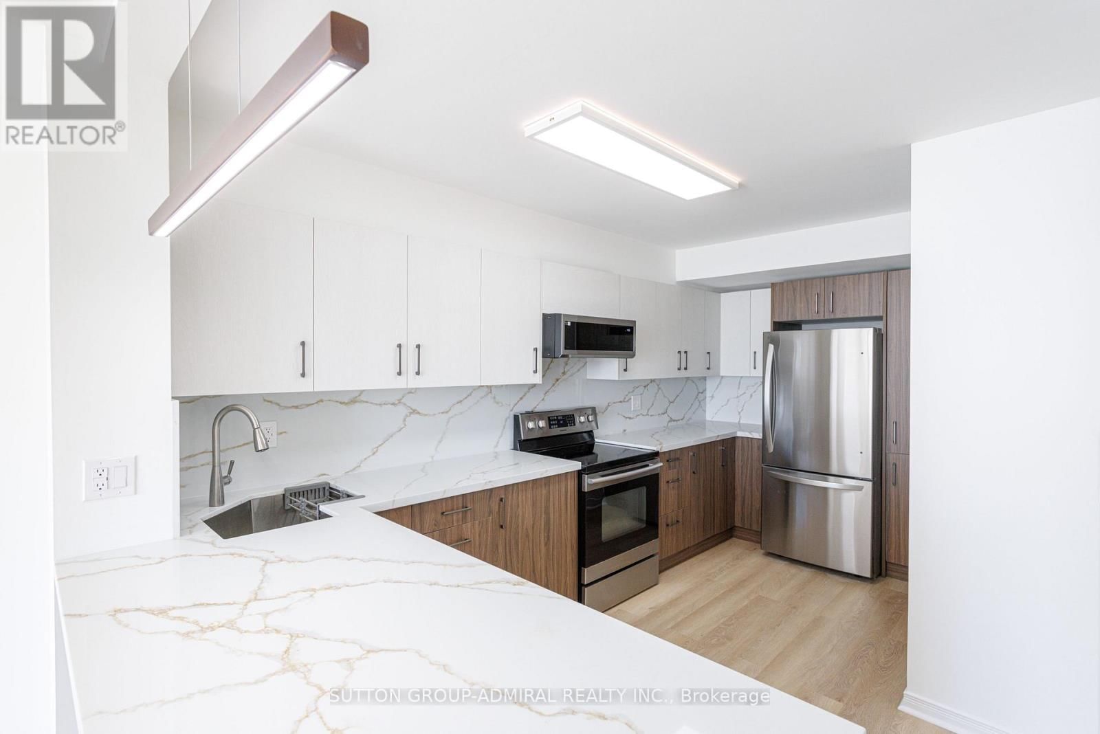 1206 - 120 PROMENADE CIRCLE Image 2