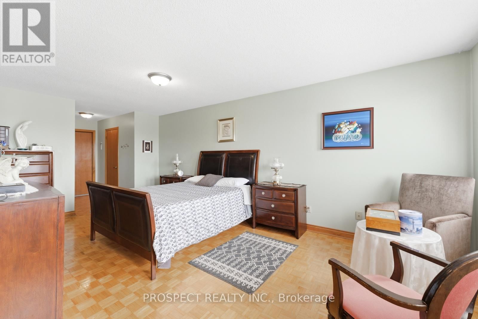 8435 MARTIN GROVE ROAD Image 28