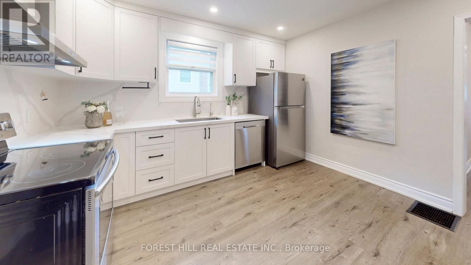 54 VINCENT STREET Image 13