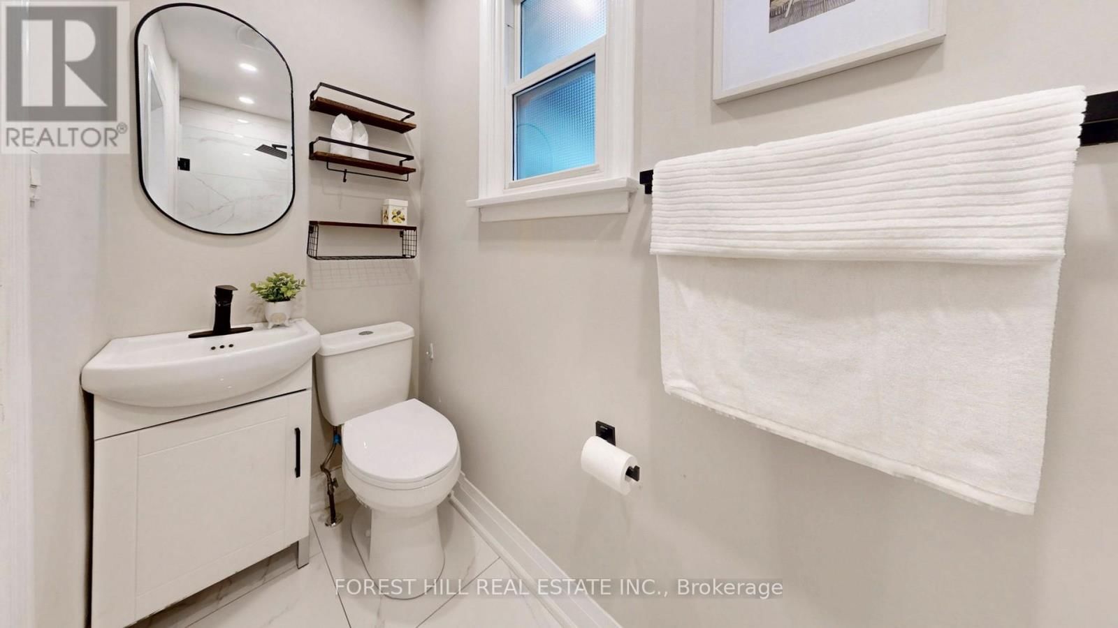 54 VINCENT STREET Image 16