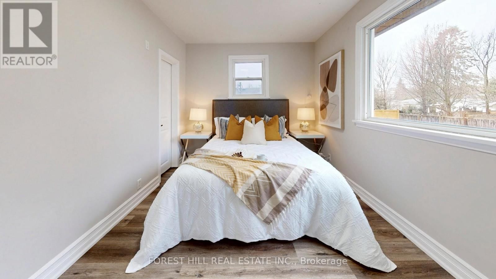 54 VINCENT STREET Image 21