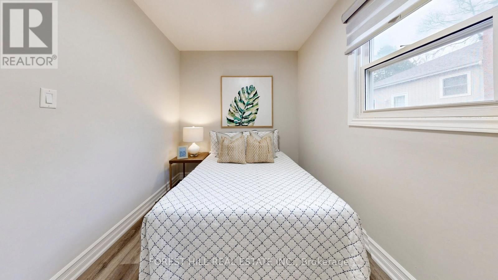 54 VINCENT STREET Image 24