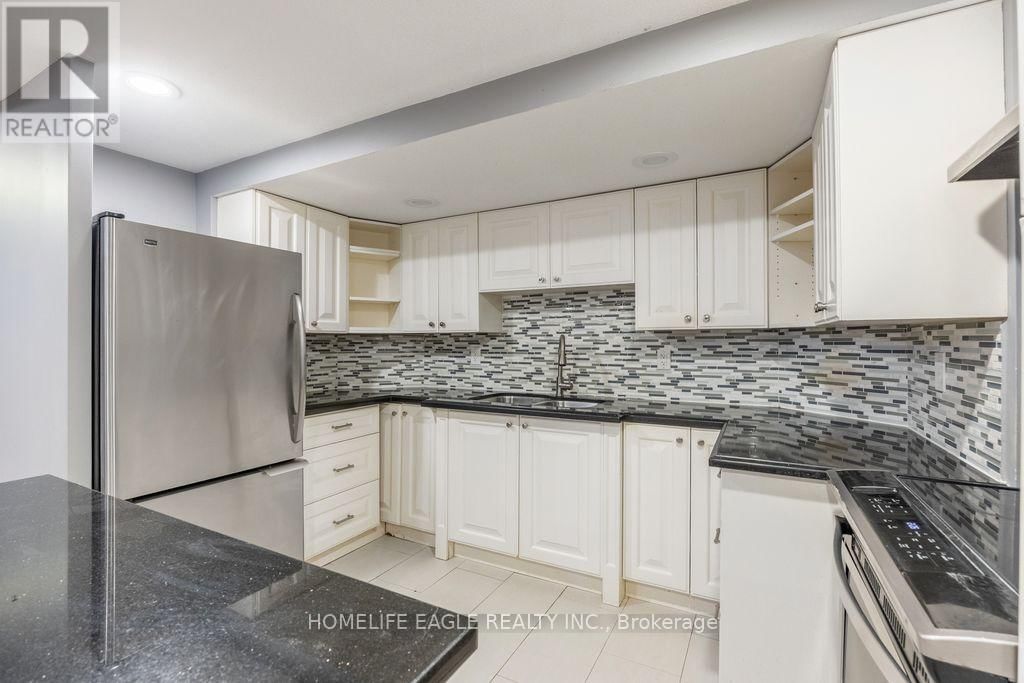 20286 YONGE STREET Image 28