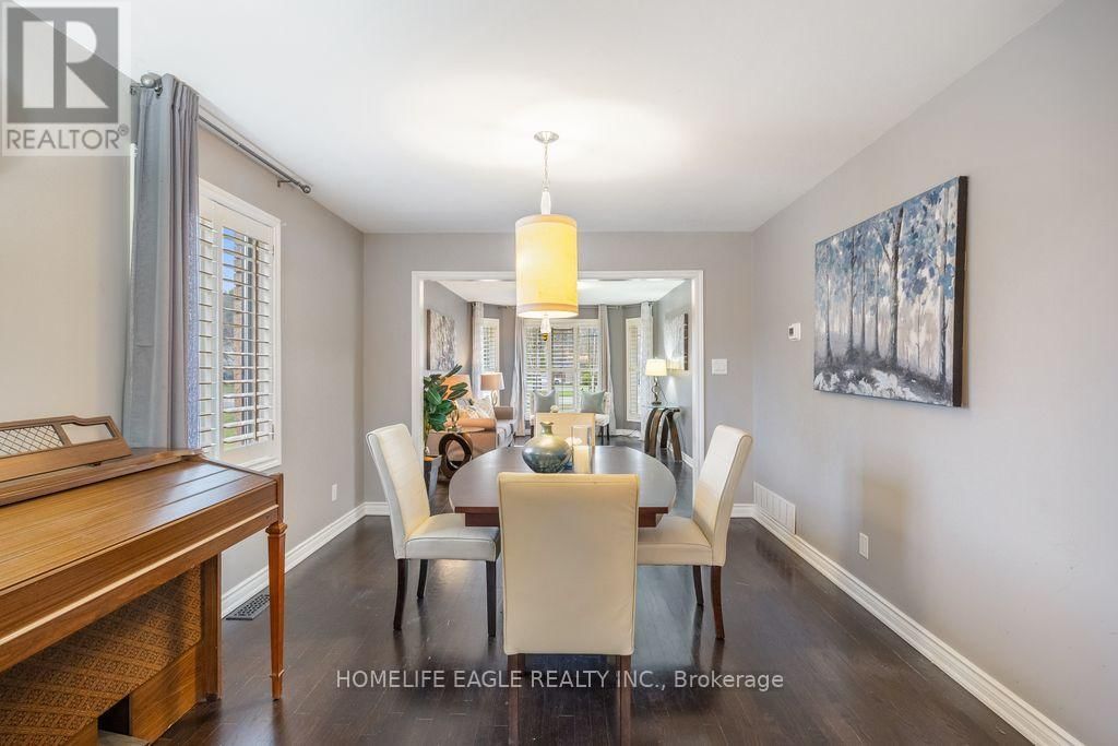 20286 YONGE STREET Image 6