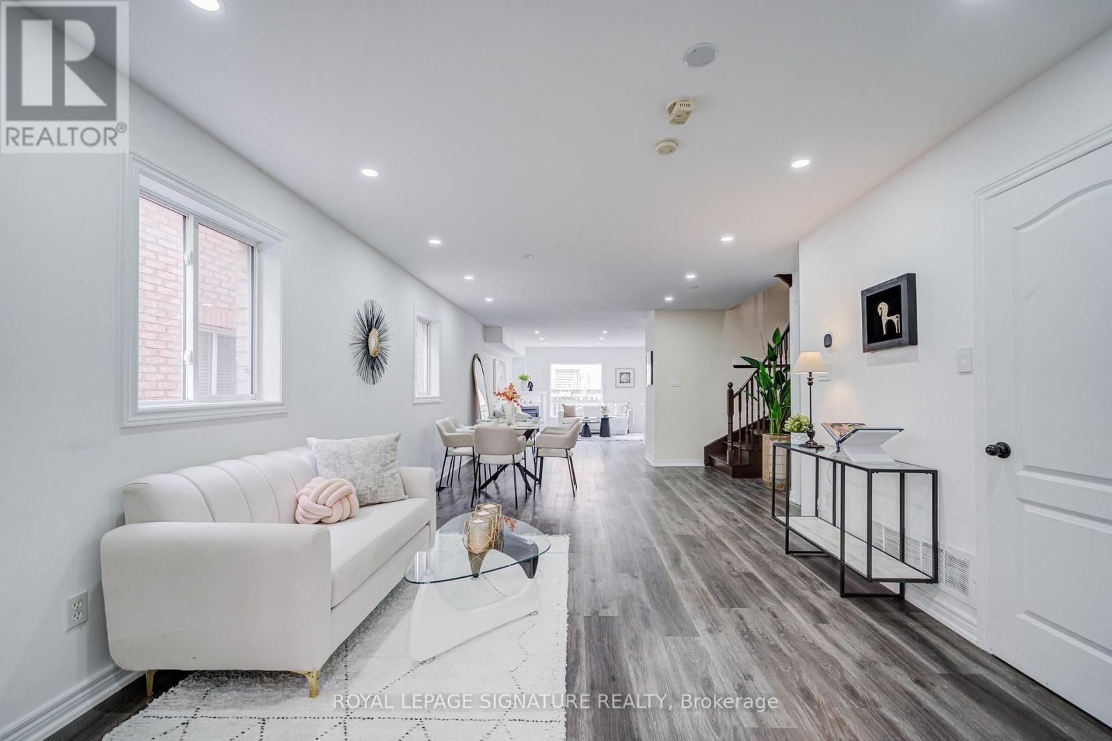 76 DERRYWOOD DRIVE Image 2