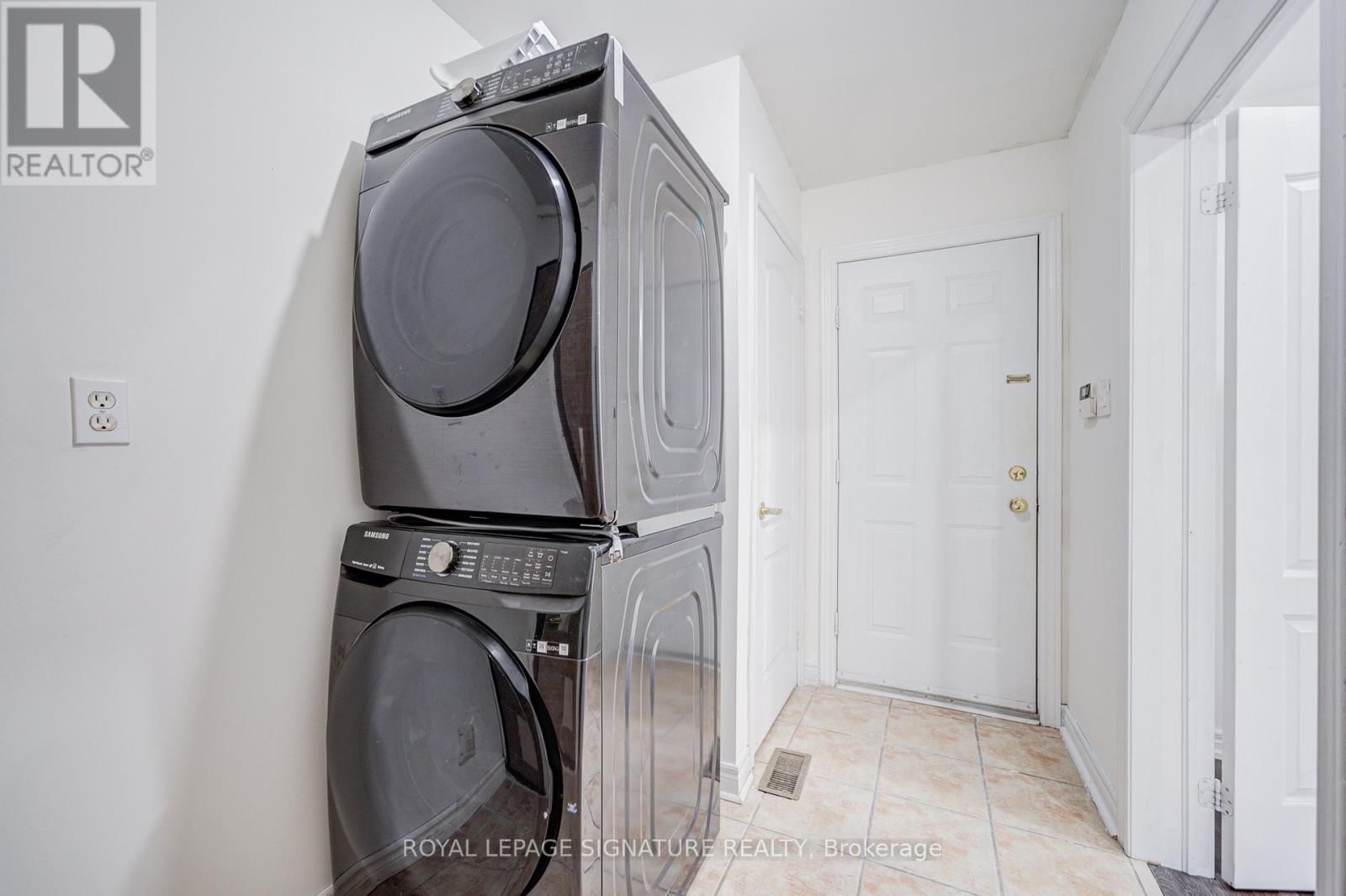 76 DERRYWOOD DRIVE Image 49