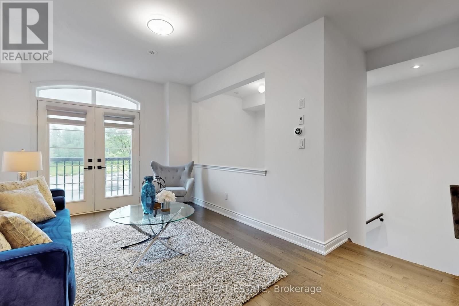 4142 HIGHWAY 7 ROAD Image 11