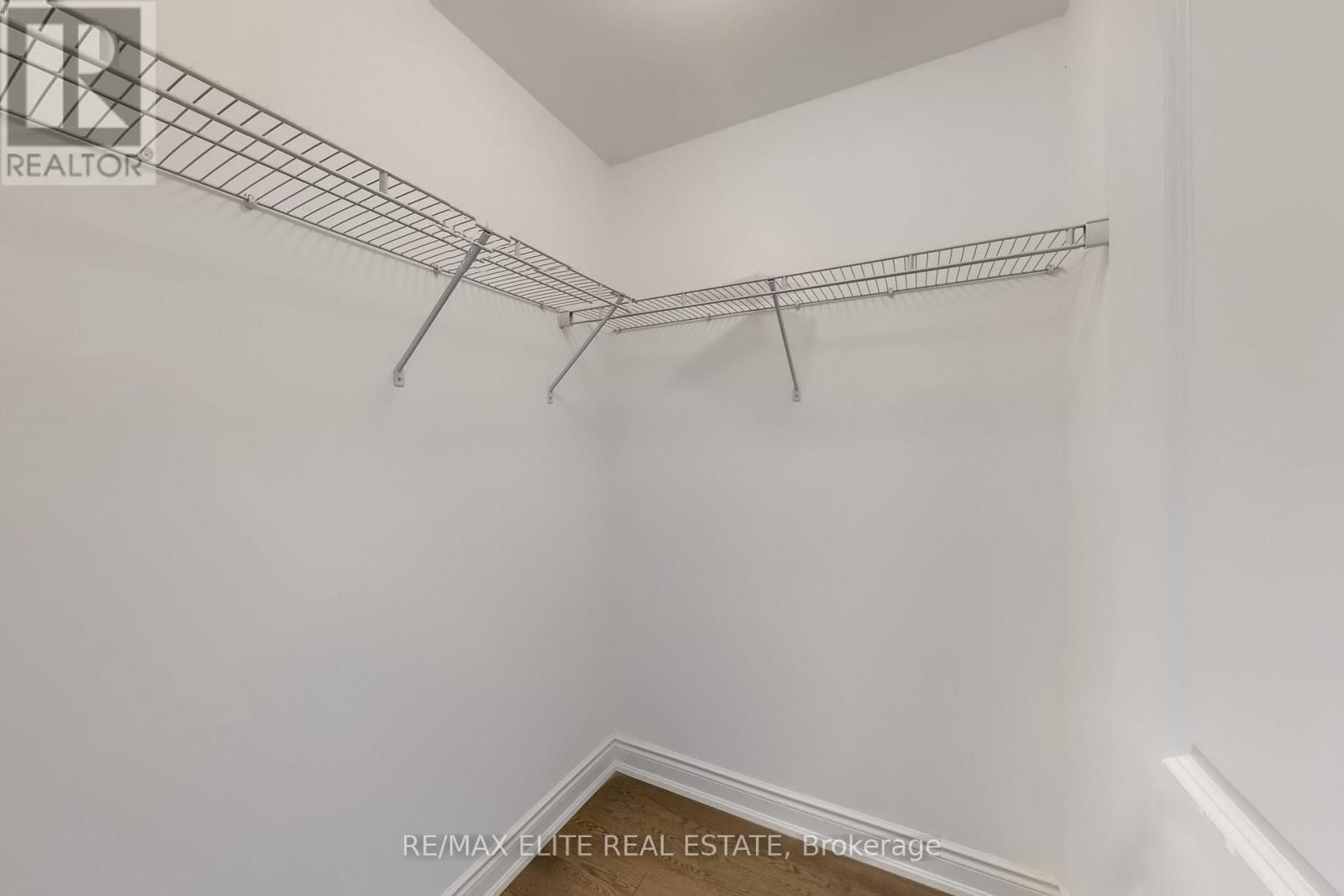 4142 HIGHWAY 7 ROAD Image 22