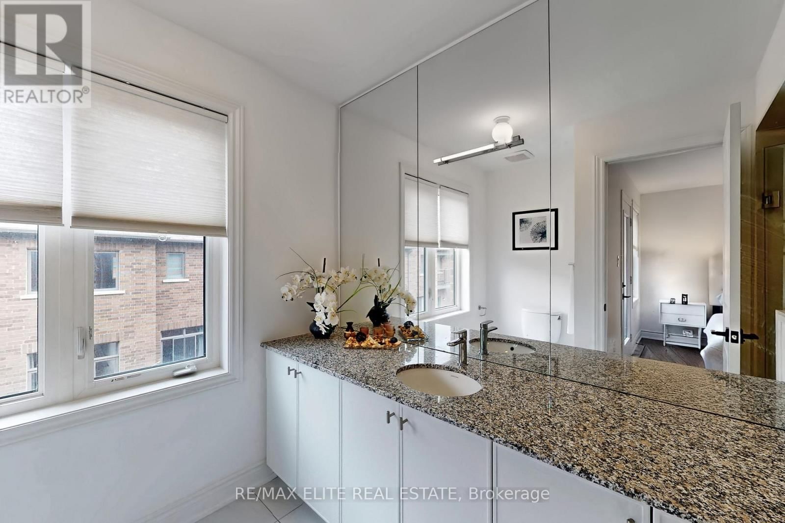 4142 HIGHWAY 7 ROAD Image 23