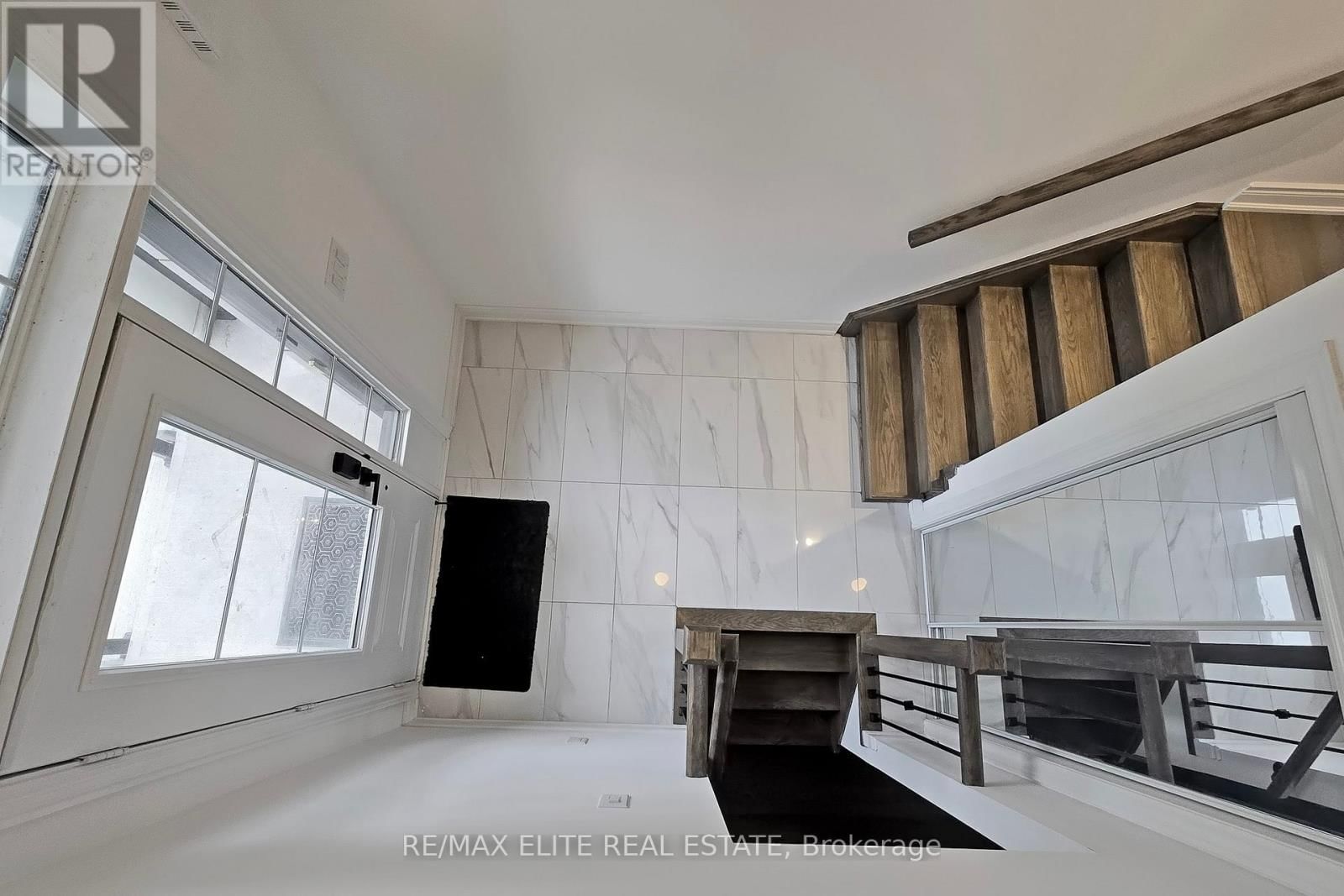 4142 HIGHWAY 7 ROAD Image 8